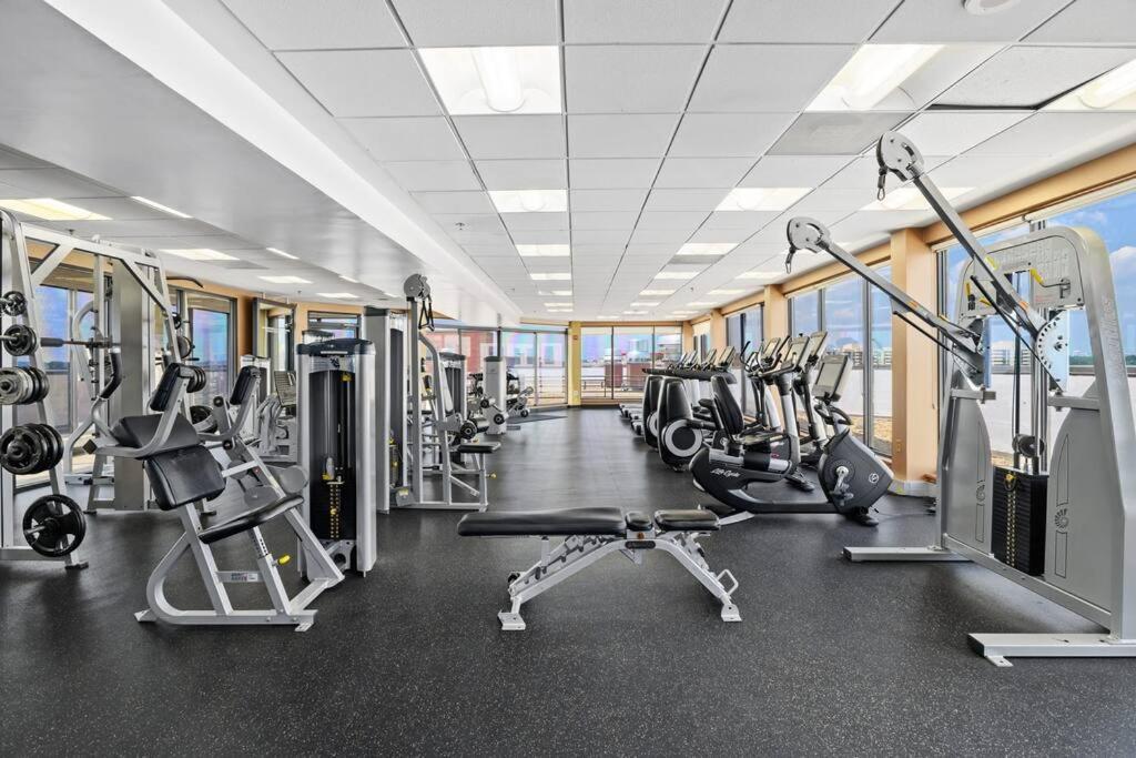 Incredible Apartment With Rooftop In Pentagon City Arlington Eksteriør billede